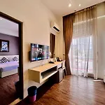 C Y C Heritage Hotel