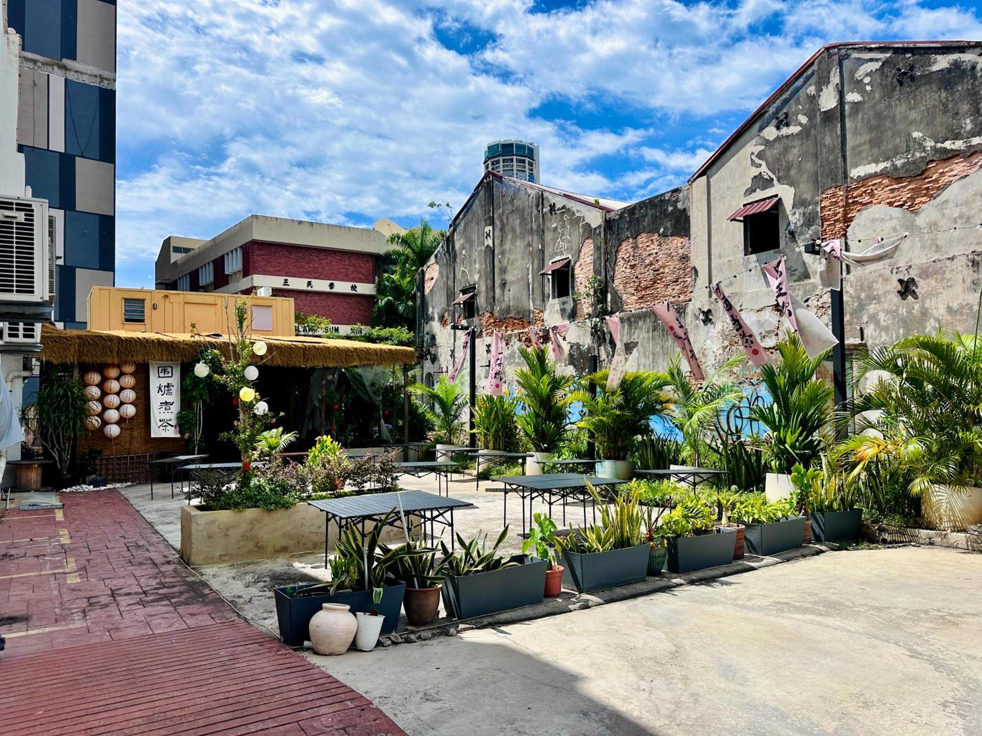 C Y C Heritage Hotel