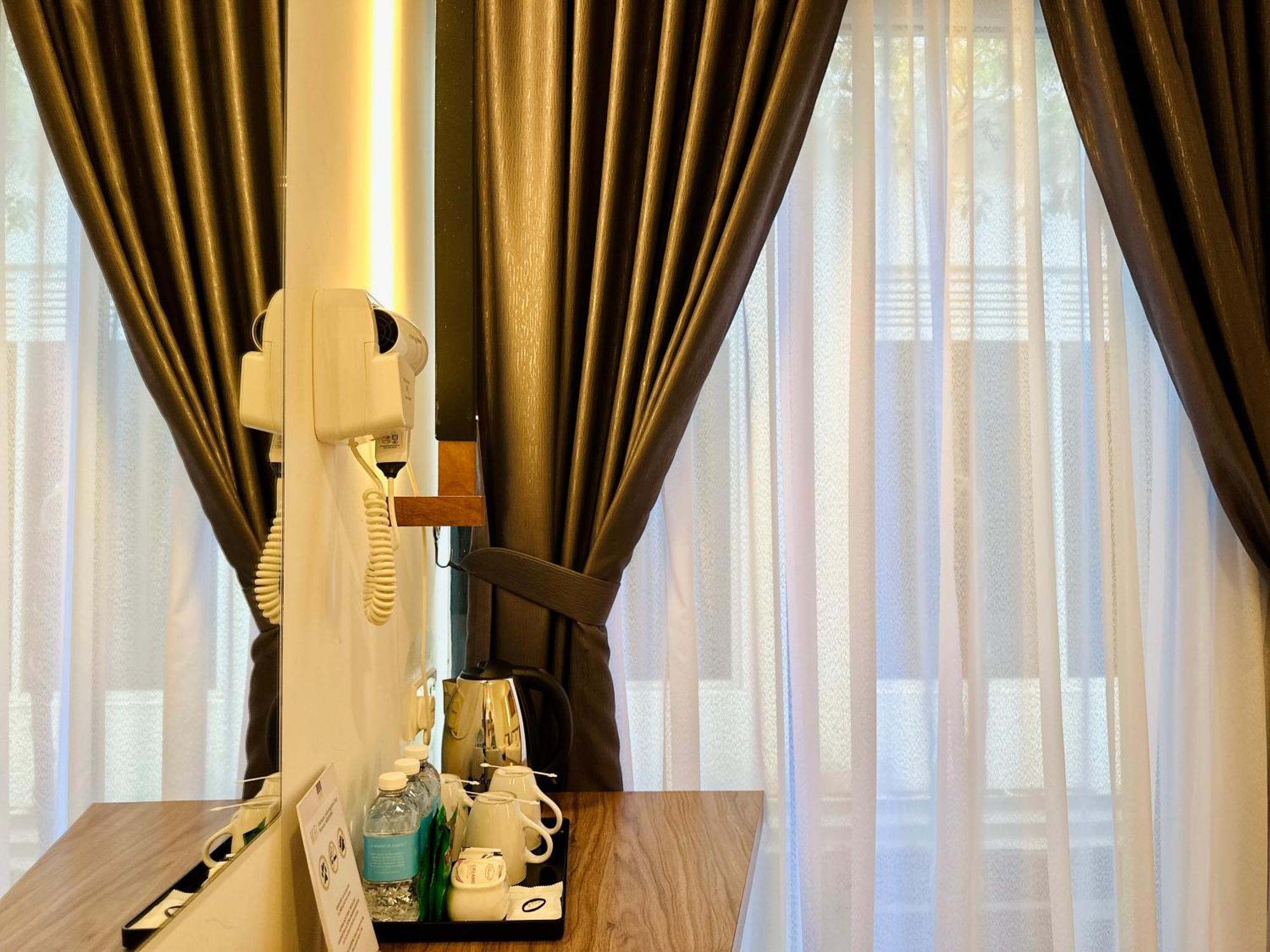 C Y C Heritage Hotel