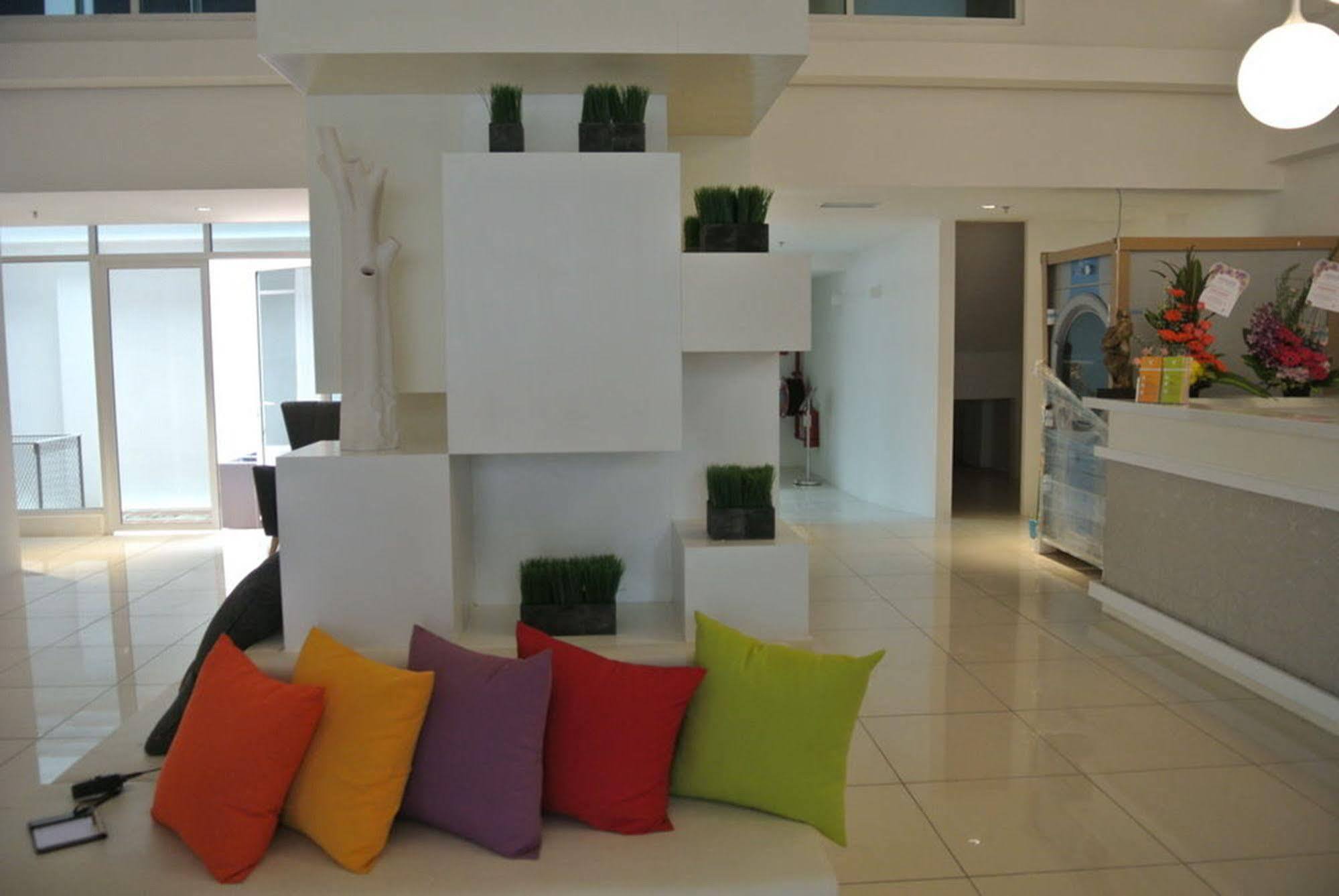 C Y C Heritage Hotel